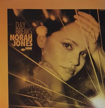 VINYLE NORAH JONES DAY BREAKS RECTO