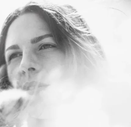 vinyle rouge melody's echo chamber